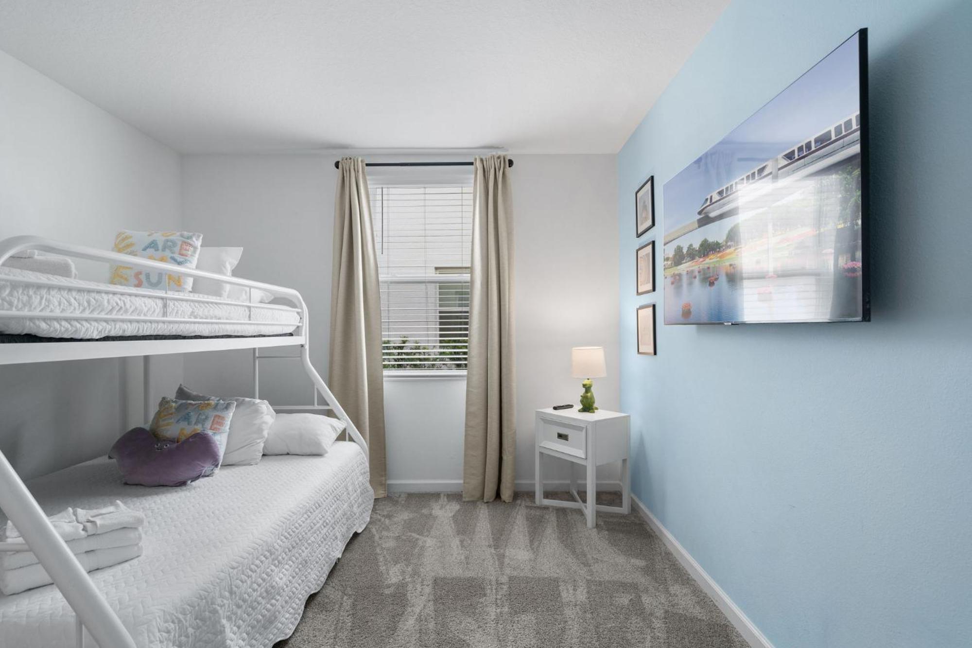 2bed2bath Next To W Free Water Park *